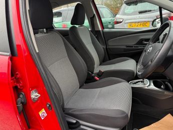 TOYOTA YARIS 1.5 VVT-h Icon Hatchback 5dr Petrol Hybrid E-CVT Euro 6 (101 ps)