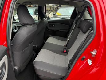 TOYOTA YARIS 1.5 VVT-h Icon Hatchback 5dr Petrol Hybrid E-CVT Euro 6 (101 ps)