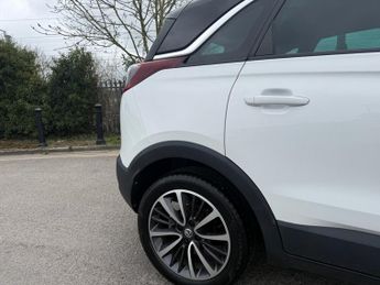 VAUXHALL CROSSLAND X 1.2 Turbo Elite SUV 5dr Petrol Auto Euro 6 (s/s) (130 ps)