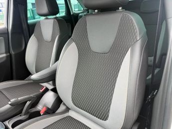 VAUXHALL CROSSLAND X 1.2 Turbo Elite SUV 5dr Petrol Auto Euro 6 (s/s) (130 ps)