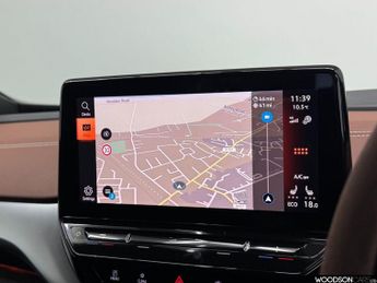 VOLKSWAGEN ID.4 Pro Performance 77kWh Life SUV 5dr Electric Auto (204 ps)