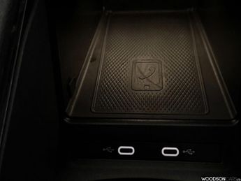 VOLKSWAGEN ID.4 Pro Performance 77kWh Life SUV 5dr Electric Auto (204 ps)