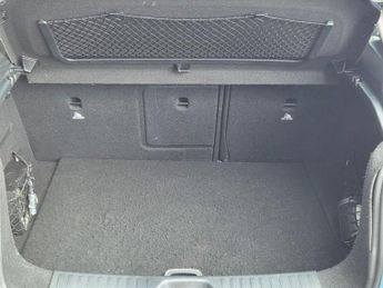 MERCEDES-BENZ A-CLASS 1.6 A180 SE Hatchback 5dr Petrol 7G-DCT Euro 6 (s/s) (122 ps)