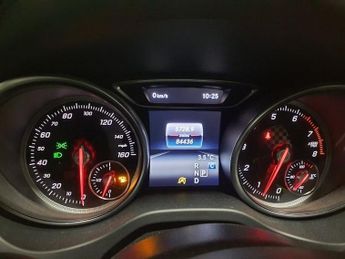 MERCEDES-BENZ A-CLASS 1.6 A180 SE Hatchback 5dr Petrol 7G-DCT Euro 6 (s/s) (122 ps)