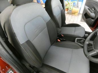 DACIA JOGGER 1.6 Hybrid EXTREME MPV 5dr Petrol Hybrid Auto Euro 6 (s/s) (140 