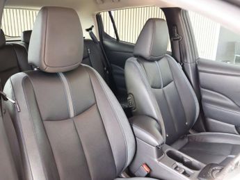 NISSAN LEAF 40kWh Tekna Hatchback 5dr Electric Auto (150 ps)