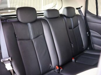 NISSAN LEAF 40kWh Tekna Hatchback 5dr Electric Auto (150 ps)
