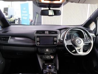 NISSAN LEAF 40kWh Tekna Hatchback 5dr Electric Auto (150 ps)
