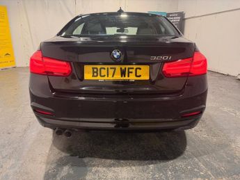 BMW 3 SERIES 2.0 320i SE Saloon 4dr Petrol Auto Euro 6 (s/s) (184 ps) Sat Nav