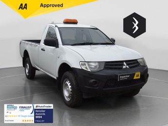 Mitsubishi L200 2.5 DI-D 4Work Pickup 2dr Diesel Manual 4WD Euro 5 (134 ps)