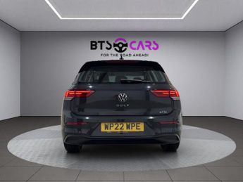 VOLKSWAGEN GOLF 1.5 eTSI MHEV Life Hatchback 5dr Petrol Hybrid DSG Euro 6 (s/s) 
