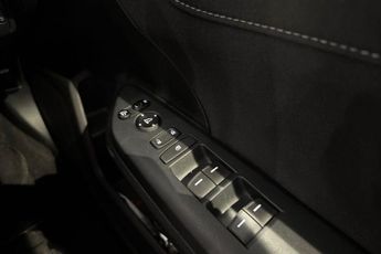 HONDA CIVIC 1.0 VTEC Turbo SR Hatchback 5dr Petrol CVT Euro 6 (s/s) (126 ps)