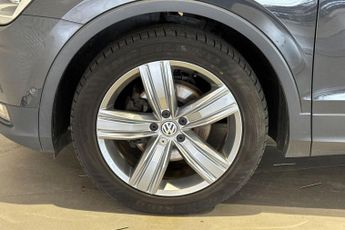 VOLKSWAGEN TIGUAN 2.0 TDI Match SUV 5dr Diesel DSG Euro 6 (s/s) (150 ps) Rear View