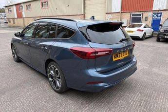FORD FOCUS 1.0T EcoBoost MHEV ST-Line Vignale Estate 5dr Petrol Hybrid DCT 