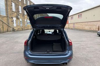 FORD FOCUS 1.0T EcoBoost MHEV ST-Line Vignale Estate 5dr Petrol Hybrid DCT 