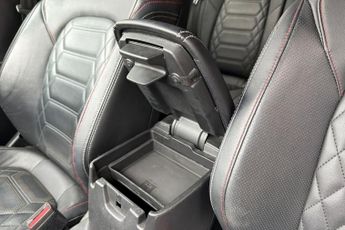 FORD FOCUS 1.0T EcoBoost MHEV ST-Line Vignale Estate 5dr Petrol Hybrid DCT 