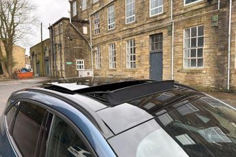 FORD KUGA 2.5 EcoBoost Duratec 14.4kWh ST-Line X SUV 5dr Petrol Plug-in Hy