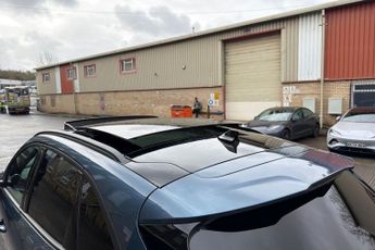 FORD KUGA 2.5 EcoBoost Duratec 14.4kWh ST-Line X SUV 5dr Petrol Plug-in Hy