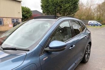 FORD KUGA 2.5 EcoBoost Duratec 14.4kWh ST-Line X SUV 5dr Petrol Plug-in Hy