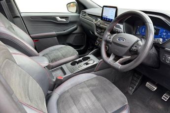 FORD KUGA 2.5 EcoBoost Duratec 14.4kWh ST-Line X SUV 5dr Petrol Plug-in Hy