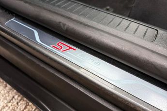 FORD KUGA 2.5 Duratec 14.4kWh ST-Line X Edition SUV 5dr Petrol Plug-in Hyb