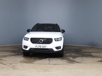 VOLVO XC40 1.5 T3 R-Design SUV 5dr Petrol Auto Euro 6 (s/s) (163 ps) Rear P
