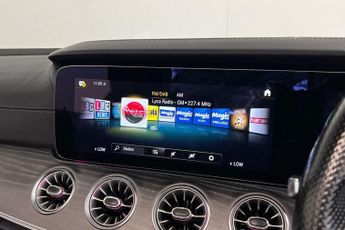 MERCEDES-BENZ E-CLASS 2.0 E300h MHEV AMG Line Night Edition (Premium Plus) Cabriolet 2