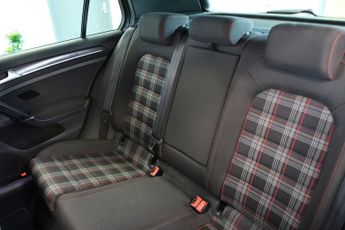 VOLKSWAGEN GOLF 2.0 TSI GPF GTI Performance Hatchback 5dr Petrol DSG Euro 6 (s/s