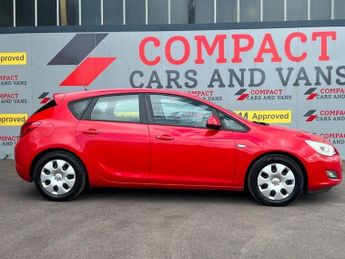 VAUXHALL ASTRA 1.6 16v Exclusiv Hatchback 5dr Petrol Manual Euro 5 (115 ps)