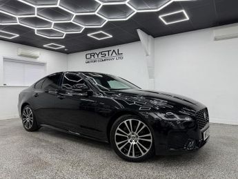Jaguar XF 2.0 D200 MHEV R-Dynamic SE Black Saloon 4dr Diesel Auto Euro 6 (