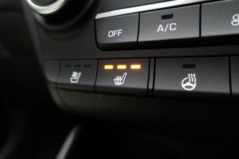 HYUNDAI TUCSON 1.6 CRDi MHEV Premium SE SUV 5dr Diesel Hybrid DCT Euro 6 (s/s) 