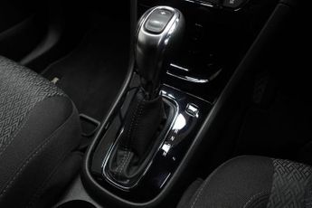 VAUXHALL MOKKA X 1.4i Turbo Design Nav SUV 5dr Petrol Auto Euro 6 (140 ps)