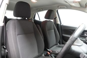 VAUXHALL MOKKA X 1.4i Turbo Design Nav SUV 5dr Petrol Auto Euro 6 (140 ps)