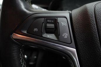 VAUXHALL MOKKA X 1.4i Turbo Design Nav SUV 5dr Petrol Auto Euro 6 (140 ps)