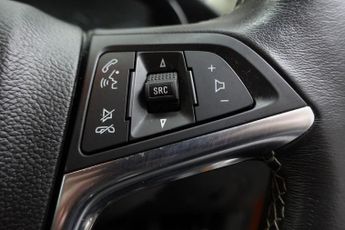 VAUXHALL MOKKA X 1.4i Turbo Design Nav SUV 5dr Petrol Auto Euro 6 (140 ps)