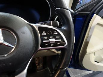 MERCEDES-BENZ C-CLASS 1.5 C200 MHEV EQ Boost Sport (Premium Plus) Saloon 4dr Petrol G-