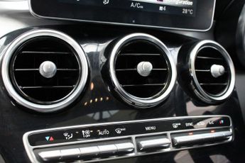 MERCEDES-BENZ C-CLASS 2.1 C220d Sport (Premium Plus) Saloon 4dr Diesel G-Tronic+ Euro 