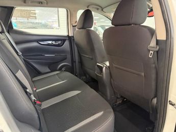 NISSAN QASHQAI 1.3 DIG-T Acenta Premium SUV 5dr Petrol DCT Auto Euro 6 (s/s) (1