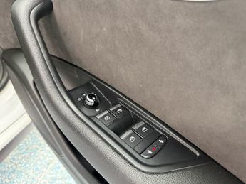 AUDI A5 2.0 TDI ultra S line Sportback 5dr Diesel S Tronic Euro 6 (s/s) 