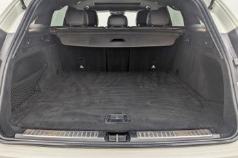 MERCEDES-BENZ EQC EQC 400 80kWh AMG Line (Premium Plus) SUV 5dr Electric Auto 4MAT