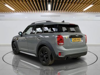 MINI COUNTRYMAN 1.5 7.6kWh Cooper SE SUV 5dr Petrol Plug-in Hybrid Auto ALL4 Eur