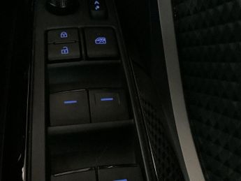 TOYOTA C-HR 2.0 VVT-h GR SPORT SUV 5dr Petrol Hybrid CVT Euro 6 (s/s) (184 p