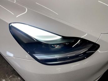 TESLA MODEL Y SUV 5dr Electric Auto RWD (346 ps)