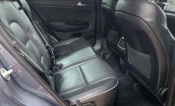 KIA SPORTAGE 2.0 CRDi KX-3 SUV 5dr Diesel Auto AWD Euro 6 (134 bhp)