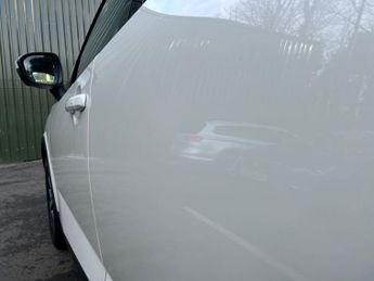 NISSAN QASHQAI 1.3 DIG-T MHEV N-Connecta SUV 5dr Petrol Hybrid XTRON Euro 6 (s/