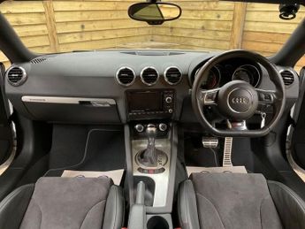 AUDI TT 2.0 TFSI Black Edition Coupe 3dr Petrol S Tronic quattro Euro 5 