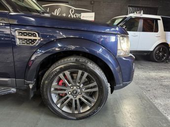 LAND ROVER DISCOVERY 4 3.0 SD V6 Graphite SUV 5dr Diesel Auto 4WD Euro 6 (s/s) (256 bhp