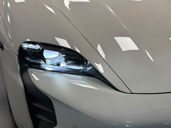 PORSCHE TAYCAN Performance Plus 93.4kWh 4S Sport Turismo 5dr Electric Auto 4WD 