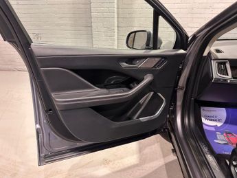 JAGUAR I-PACE 400 90kWh HSE SUV 5dr Electric Auto 4WD (400 ps)