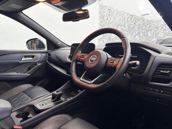 NISSAN QASHQAI 1.3 DIG-T MHEV Tekna+ SUV 5dr Petrol Hybrid XTRON Euro 6 (s/s) (